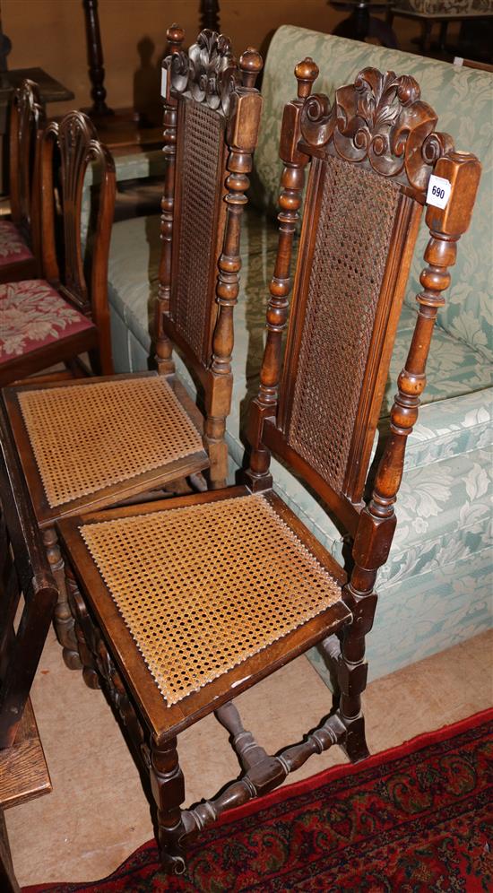 Pair Carolean style chairs(-)